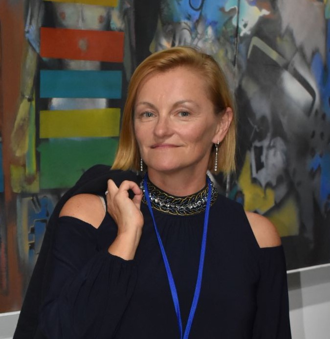 svetlana-lyons